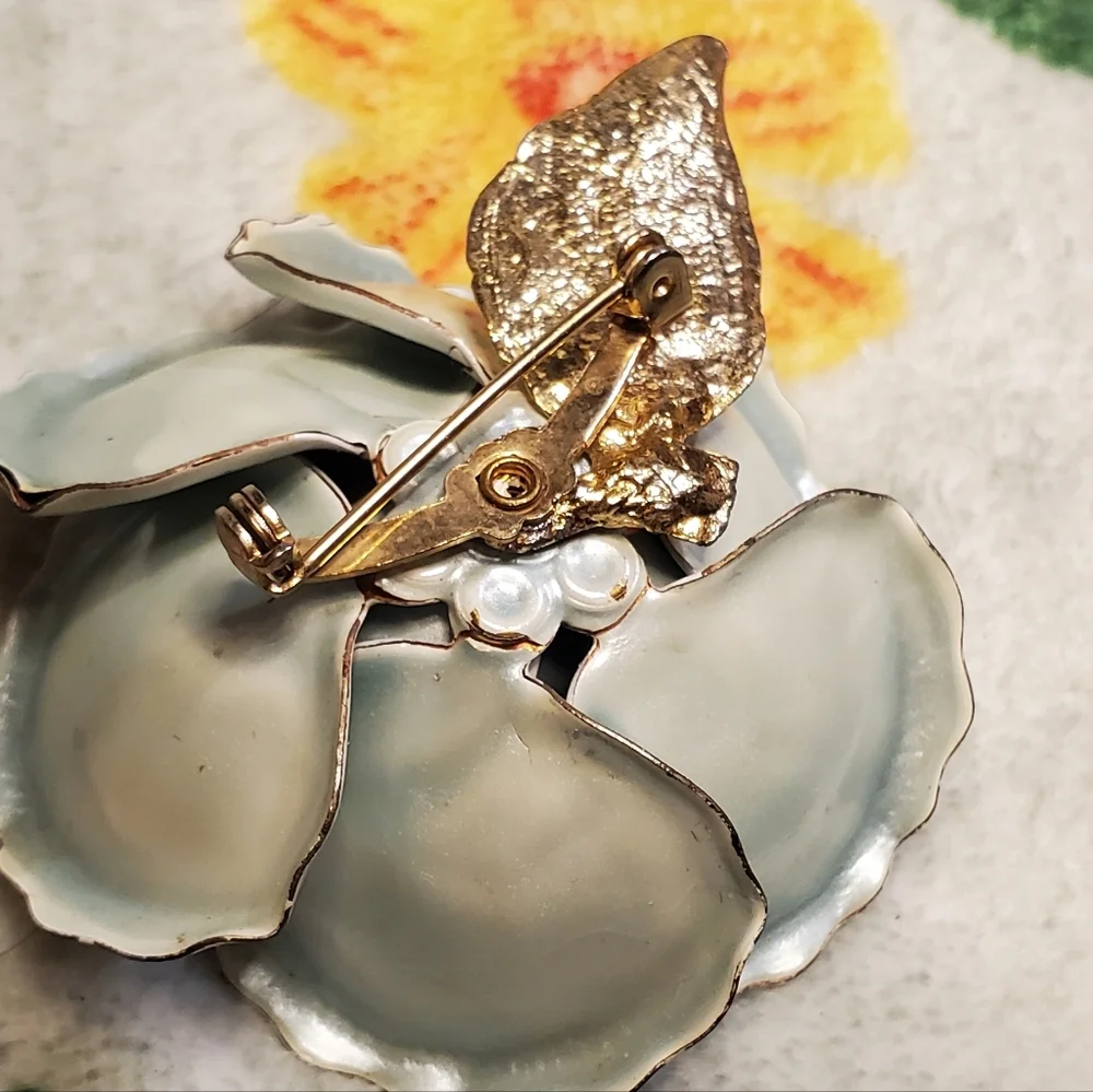 Vintage Blue Floral Brooch - Picture 4 of 5